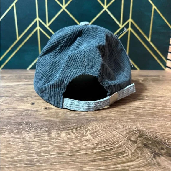 Gray Corduroy Basgiath Cap with Embroidered Logo | FairyLoot - Picture 3 of 5